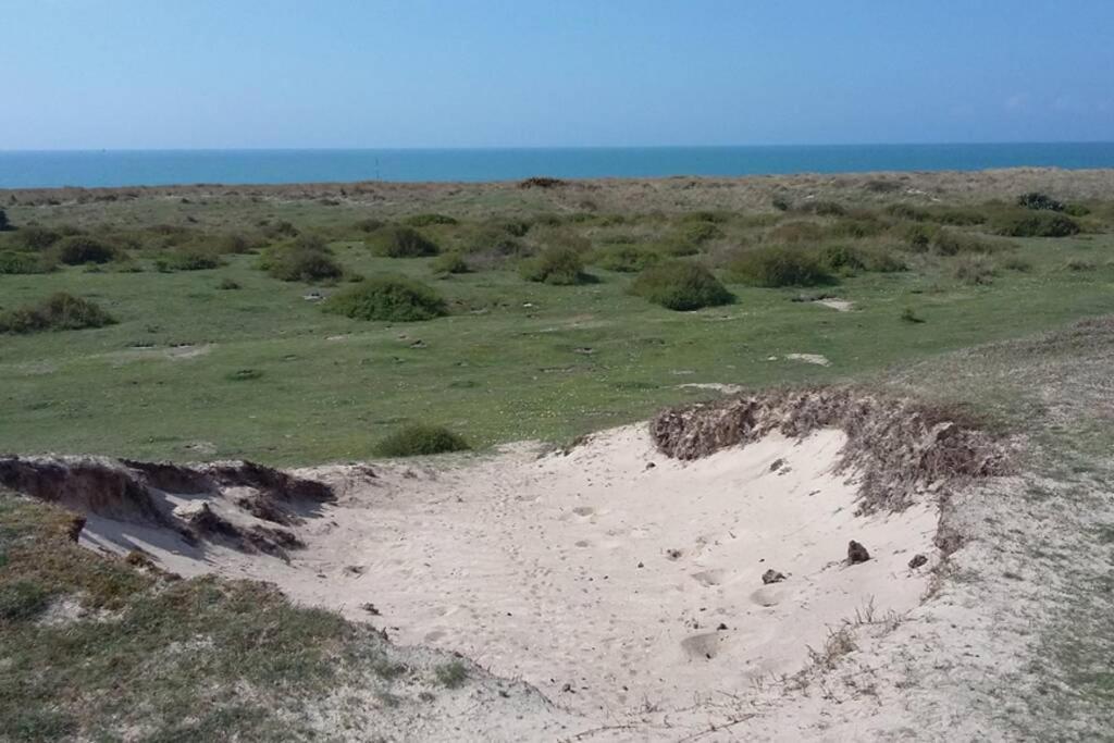 Gite Ouest De La Pointe D'Agon מראה חיצוני תמונה